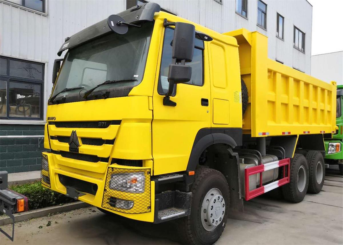 Sinotruk HOWO 6x4 18cbm Dump Truck